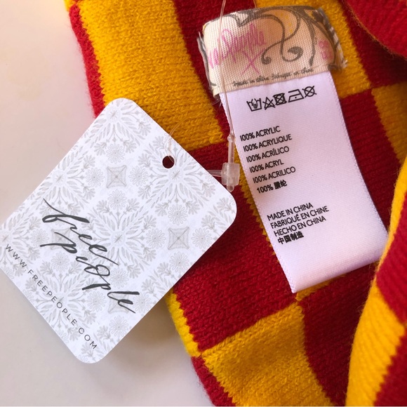 Free People Checkerboard Beanie -black NEW - Picture 9 of 9